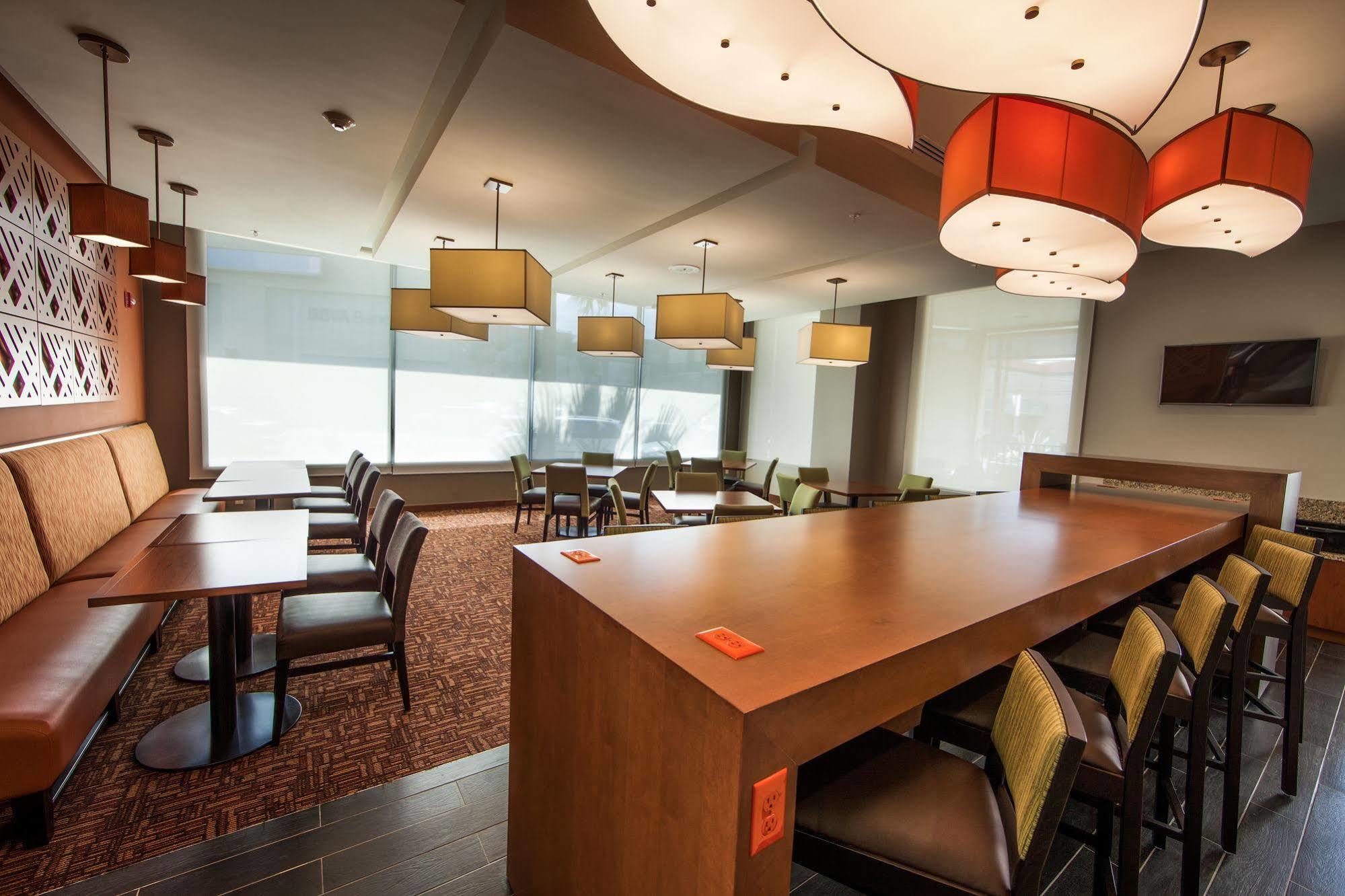 Hyatt Place Tijuana Extérieur photo
