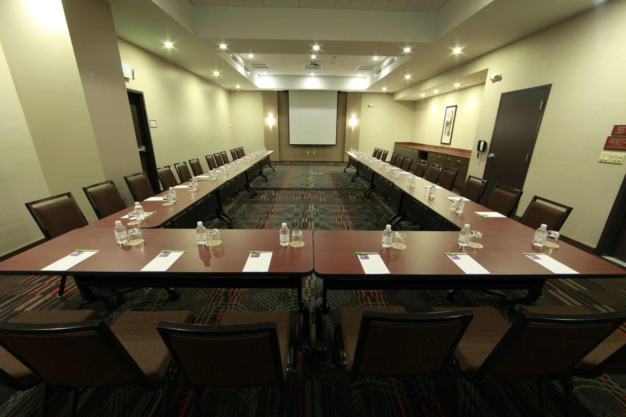 Hyatt Place Tijuana Extérieur photo